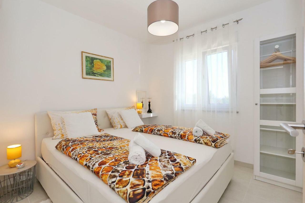 Villa Nivel فير المظهر الخارجي الصورة